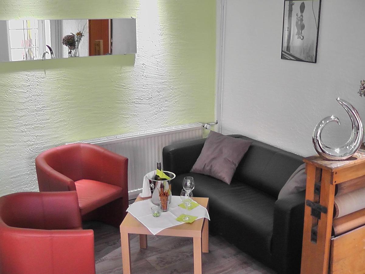Prodel Pension Elisabeth Am Elberadweg מראה חיצוני תמונה