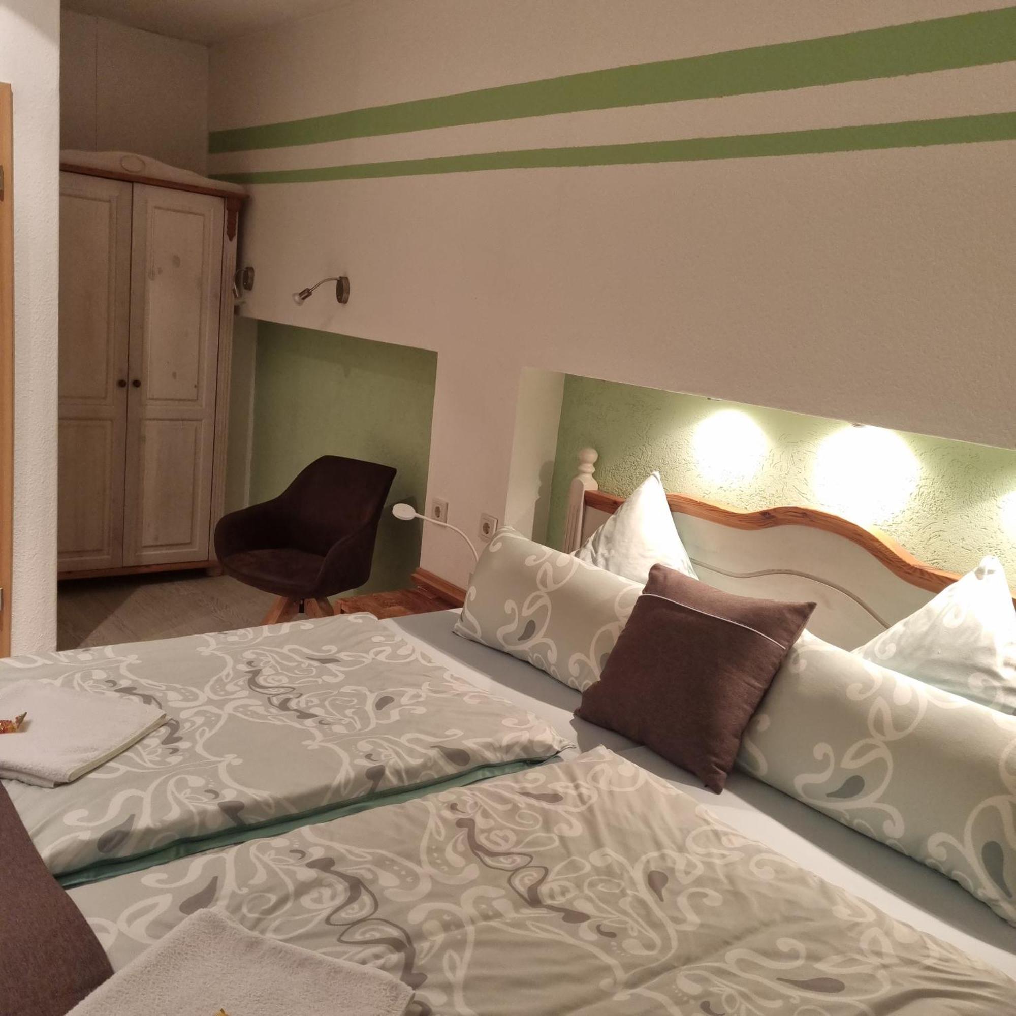 Prodel Pension Elisabeth Am Elberadweg מראה חיצוני תמונה